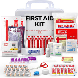 10 Person First Aid Kit In Plastic Case
