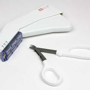 Surgical Skin Stapler with Staples and Remover